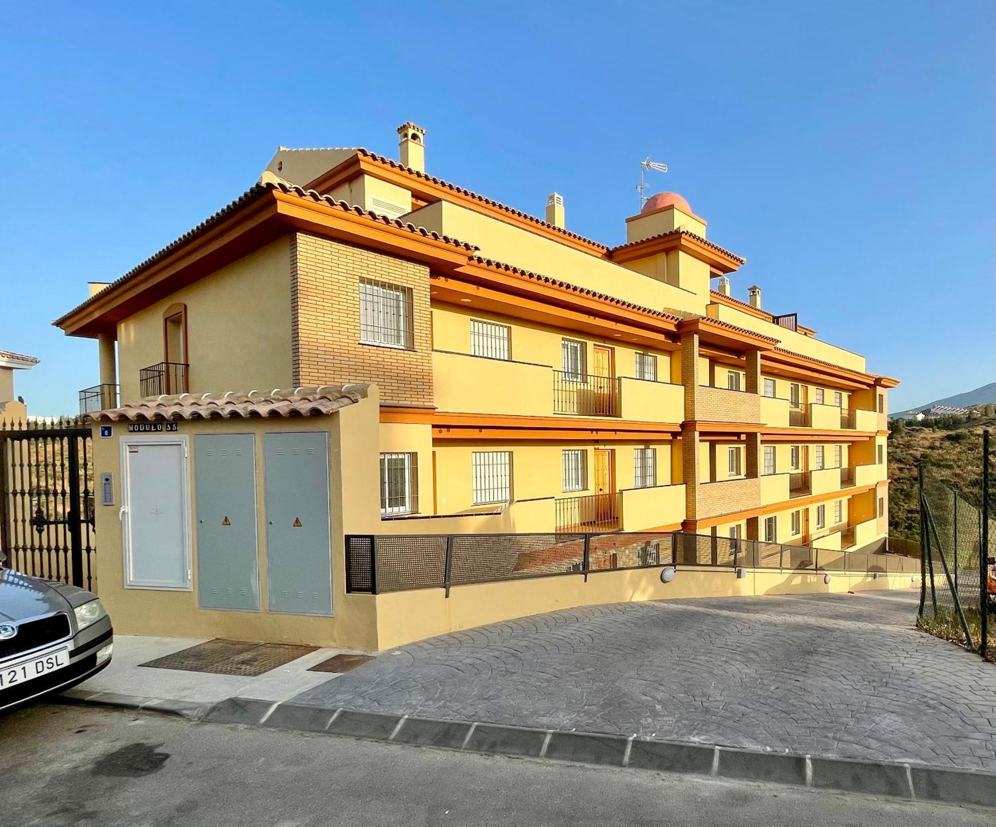 Appartement 4new, 2 Bed 2 Bath Built 2024 With Community Pool And Local *