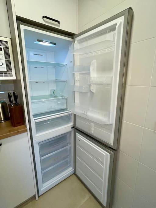 Apartment 4new, 2 Bed 2 Bath Built 2024 With Community Pool And Local Mijas